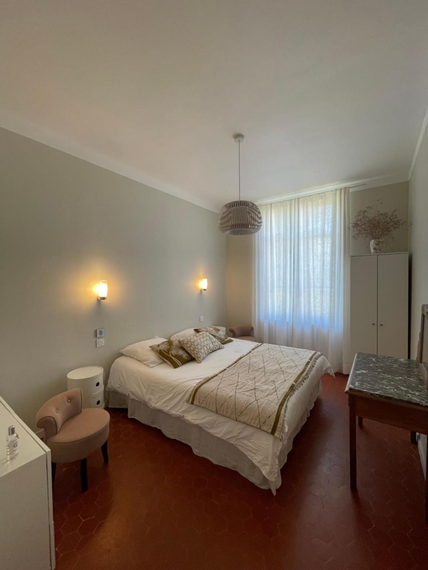La Villa Des Amandiers Hyères Zewnętrze zdjęcie